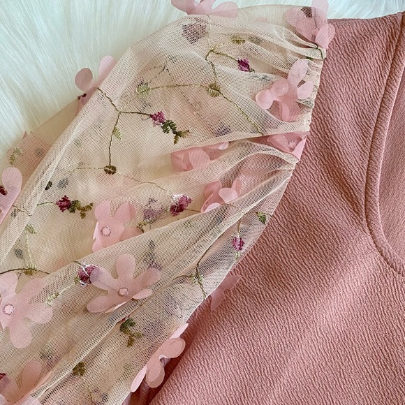 NWOT SHEIN Size M Square Neck Tulle Puff Sleeve Blouse Pink 3D Floral appliqués - Picture 7 of 11